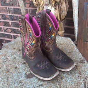 Ariat cowboy boots. Size 10.5 (toddler).